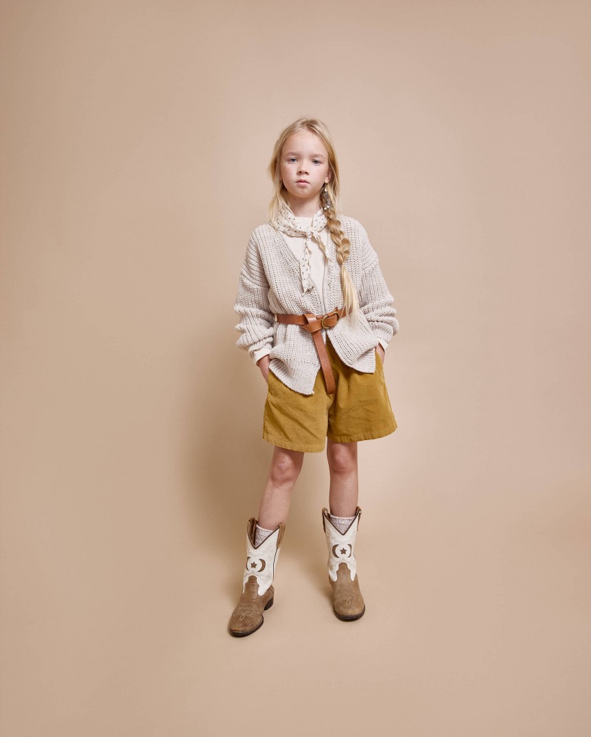 CAMISETA CON PAÑUELO 2