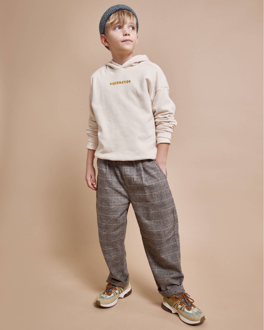 SUDADERA CON CAPUCHA HIBERNATION