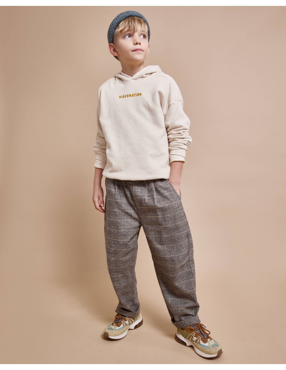 SUDADERA CON CAPUCHA HIBERNATION