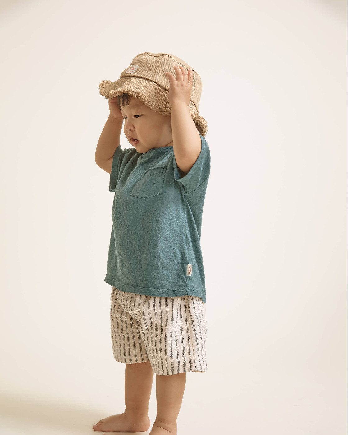 BB SHORTS DE LINO CON RAYAS