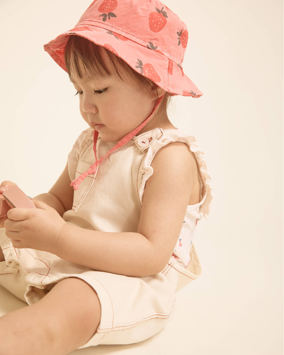 BB GORRO BOB STRAWBERRY