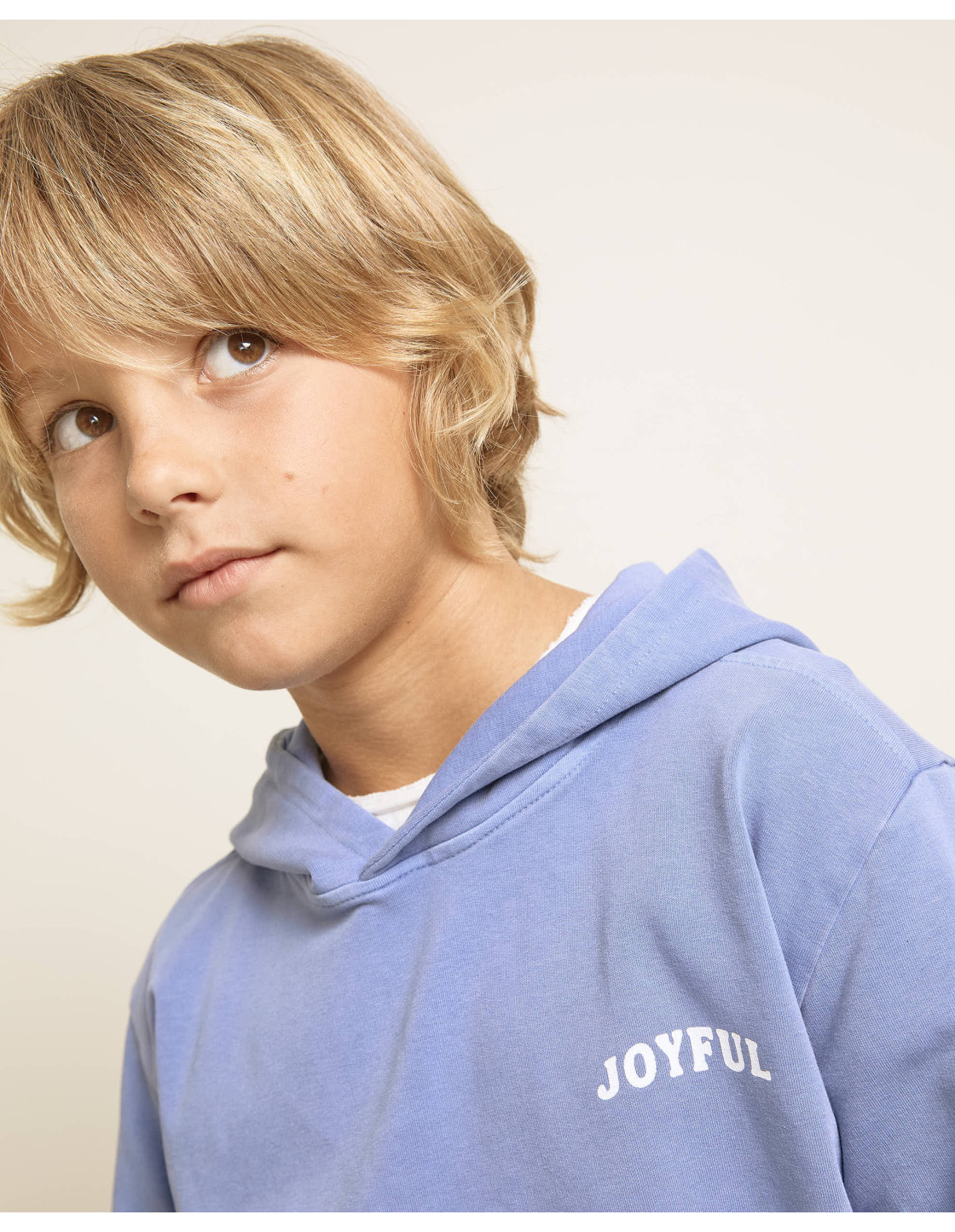 SUDADERA DE FELPA CON CAPUCHA